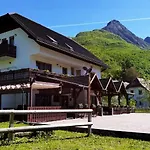 Gostisce Hedvika 2* Kal-Koritnica