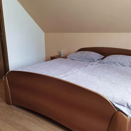 Pensión Gostisce Hedvika Kal-Koritnica