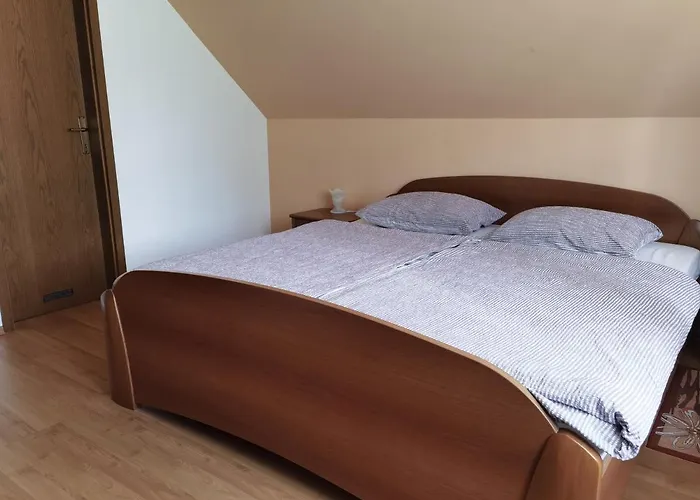 Casa de hóspedes Gostisce Hedvika Kal-Koritnica