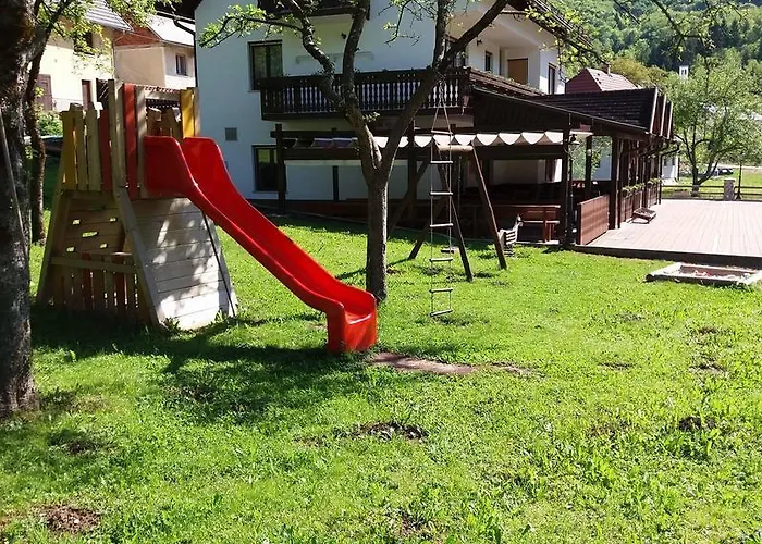 Gostisce Hedvika Casa de hóspedes Kal-Koritnica